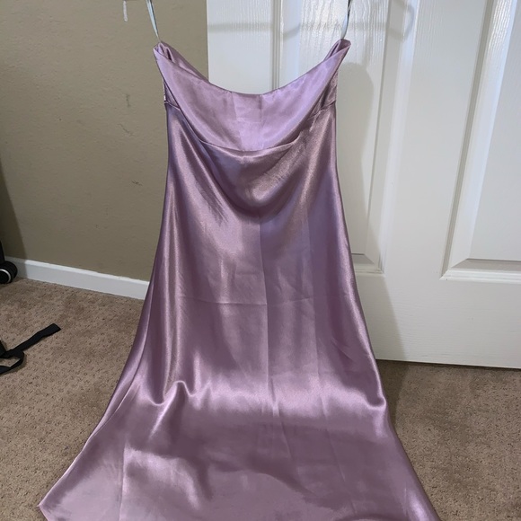 EVENING DRESS - Picture 2 of 3